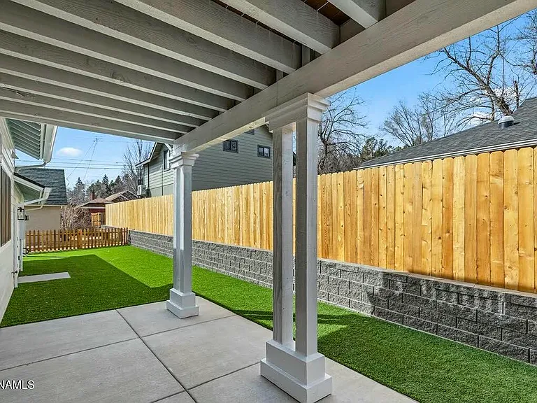 803 W Aspen Ave — Photo 20