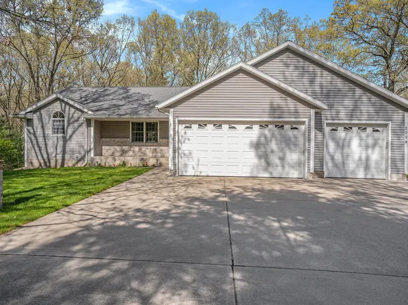2094 Camp Rdg, Twin Lake, MI 49457