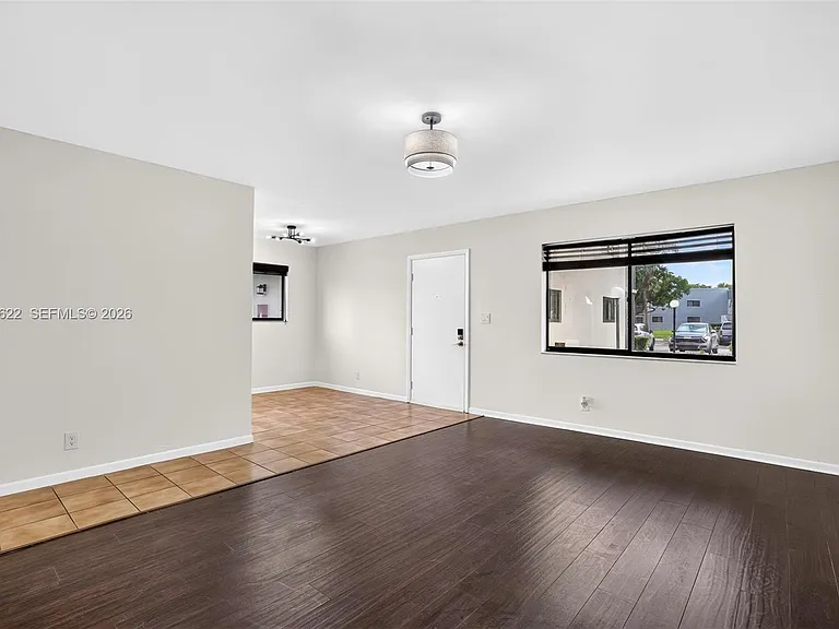 9920 NW 68th Pl #110 — Photo 7