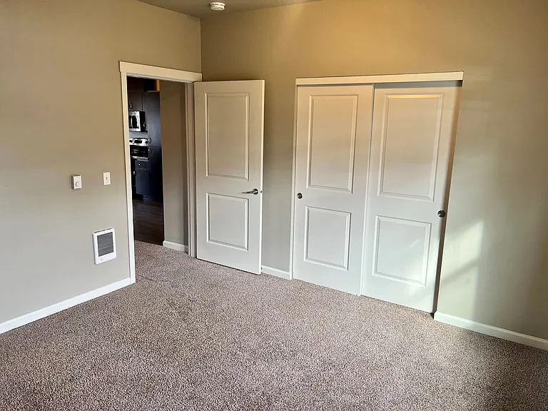 Encore Apartments — Photo 12