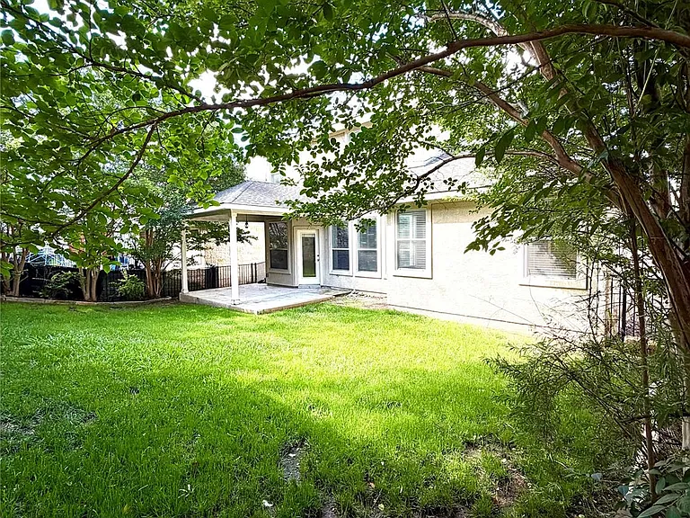 23 Juniper Berry Way #16 — Photo 29