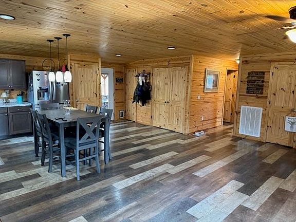 5th image of 535 Big Springs Rd