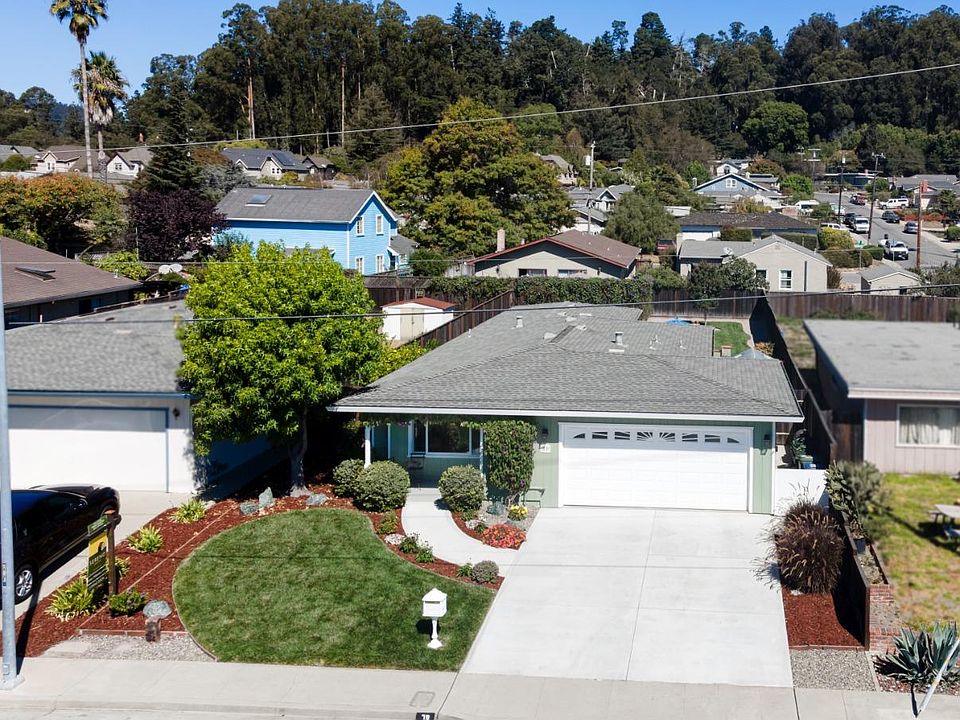 79 Rooney St Santa Cruz CA 95065 Zillow