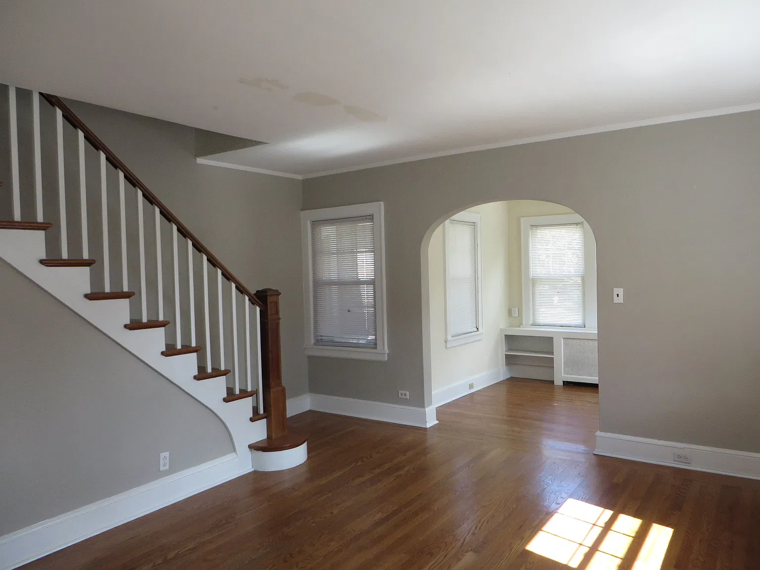 3 bed, 2.0 bath, 1700 sqft, $3,700 — Photo 4