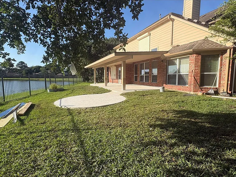 1215 Pelican Hill Ct — Photo 22