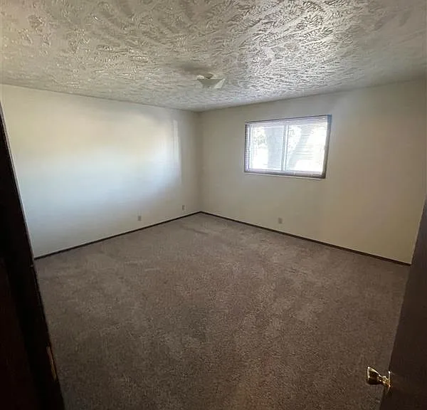 Old Mill Apartments — Photo 43