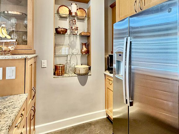 5th image of 2608 Erwin Rd Unit 418