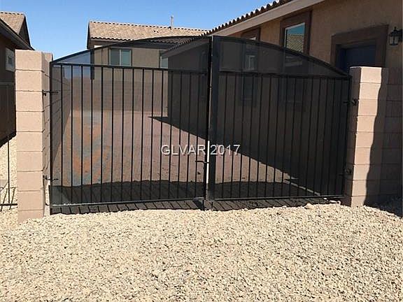 3rd image of 8318 Sonora Del Sol St