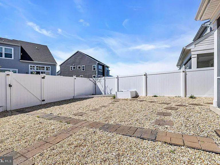 31321 Olney Way — Photo 13