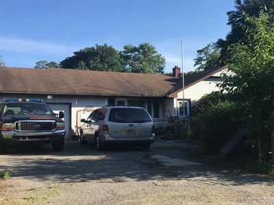 28 Lexington Ave, Brentwood, NY, 11717