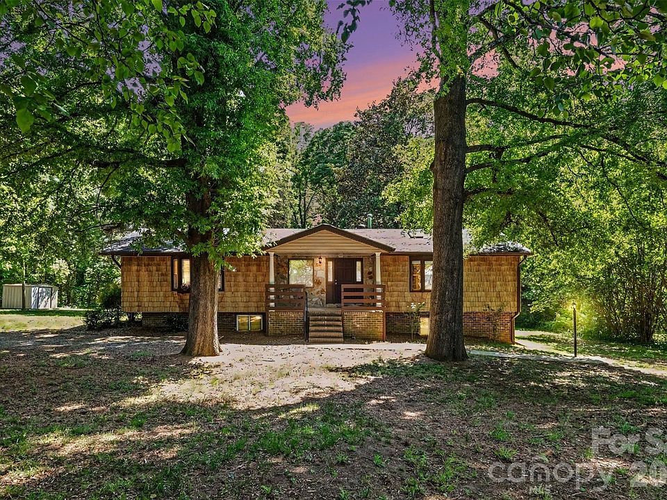 1st image of 265 Alan Cir