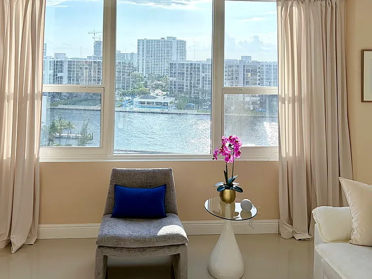 3505 S Ocean Dr #1105 — Photo 13