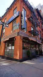 557 Third Avenue in Murray Hill