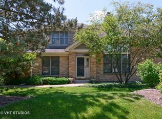 3722 King Charles Ln, Saint Charles, IL
