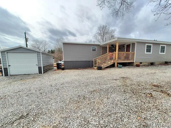 115 Ford Trl, Bracey, VA 23919