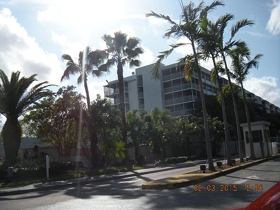 2nd image of 700 NW 214th St APT 622
