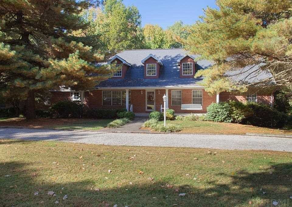 1st image of 4408 Stringtown Rd
