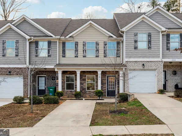 1896 Old Dogwood, Jonesboro, GA 30238