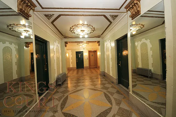 Rented by Kings Court Real Estate | media 25