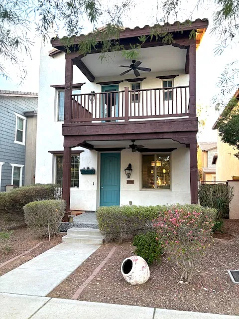 2 bed, 2.5 bath, 1258 sqft, $1,895 — Photo 1
