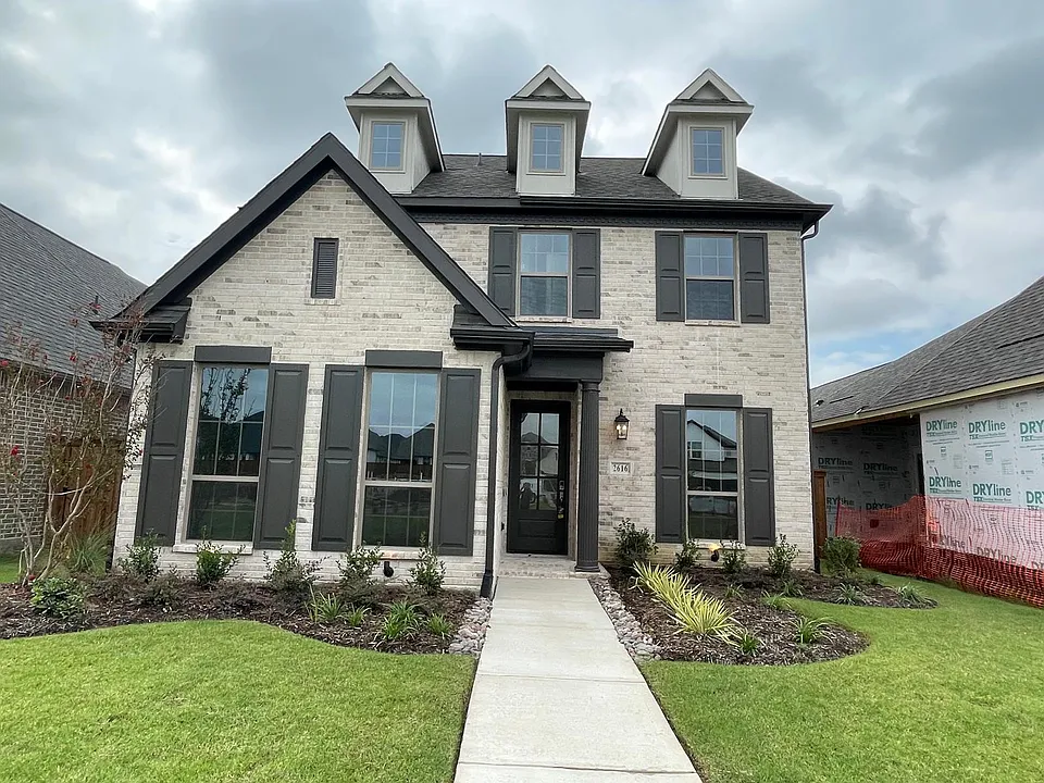 2616 Griffith Mews