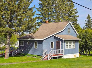 660 Bumbletown Rd, Allouez, MI 49805