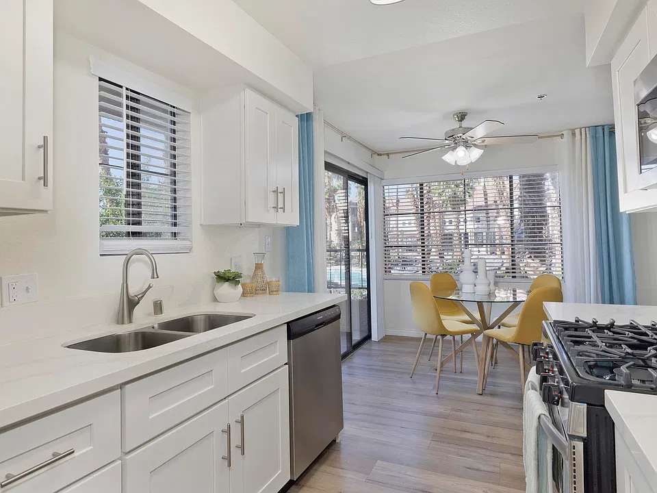 Legacy Pointe
