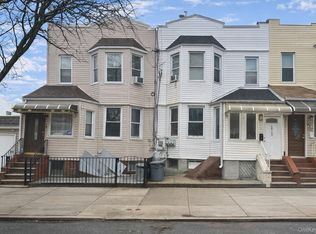 6017 80th Ave, Ridgewood, NY 11385