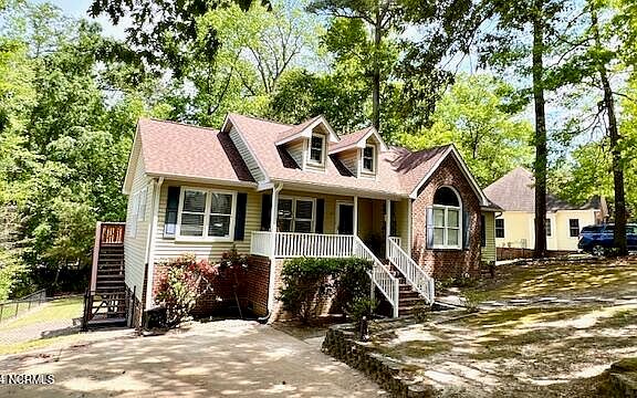 4th image of 104 Bramblewood Drive