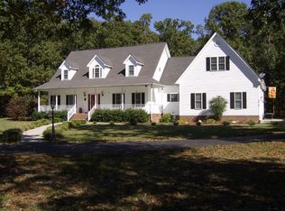 4518 Woodpecker Rd, South Chesterfield, VA 23803