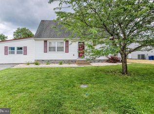 6211 Nassau Rd, Harrisburg, PA 17112