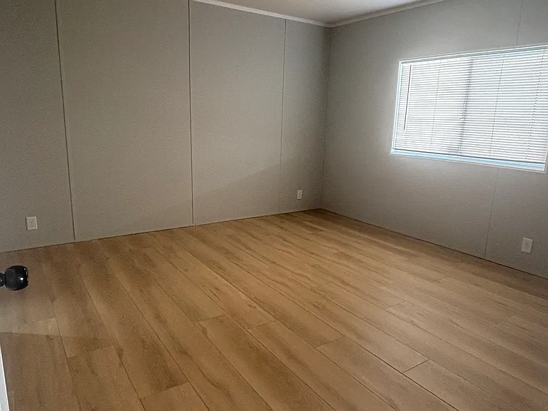 845 Barton Rd — Photo 4