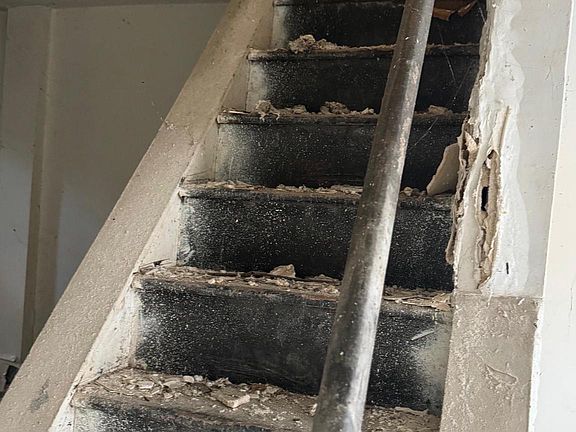 4th image of 1737 McKean Ave