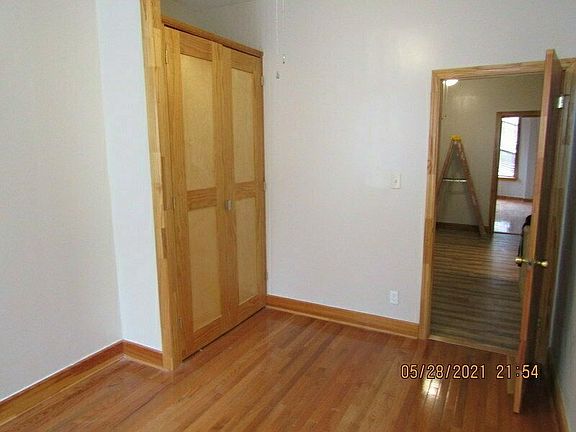 5th image of 340 15th St #1A