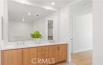 1601 Rivington — Photo 13