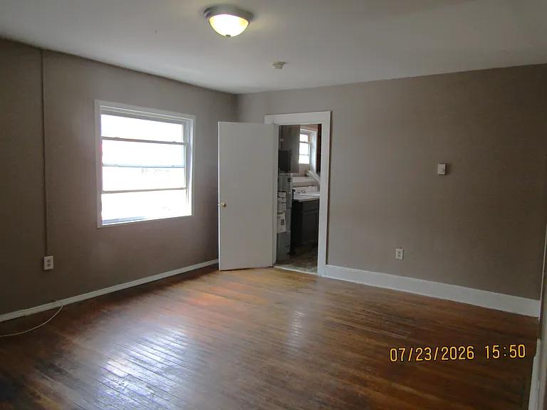 1204 Bland St #1 — Photo 3
