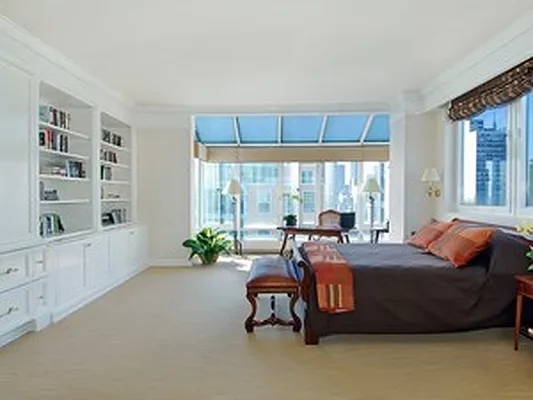 Sold by Corcoran | media 29