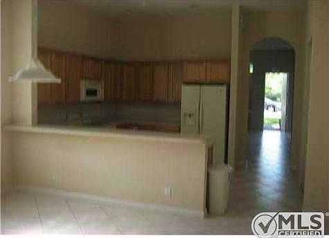 3rd image of 4067 Heartstone Pl