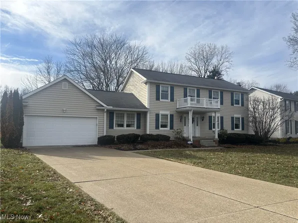 1293 Westview Cir SE, North Canton, OH 44720