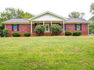 25000 Union Hill Rd, Ardmore, TN 38449