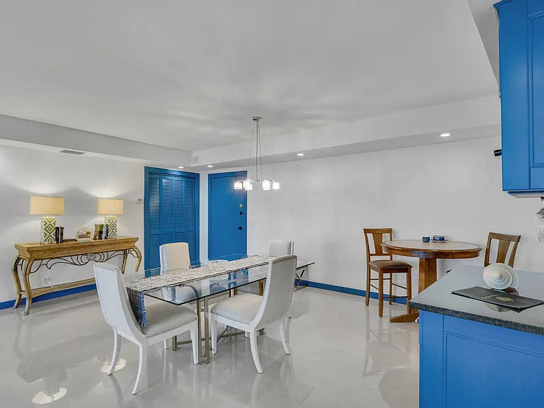 2295 S Ocean Blvd #619 — Photo 2