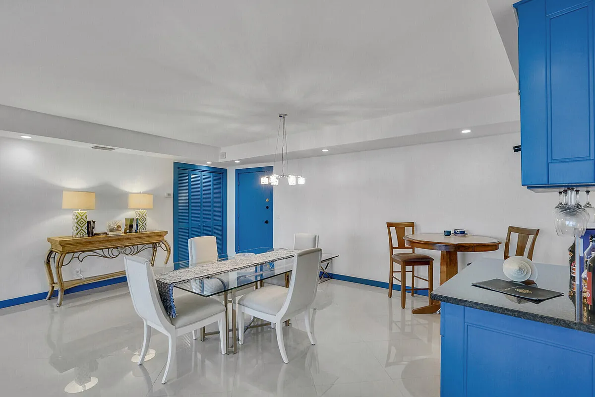 Building Photo - 2295 S Ocean Blvd #619
