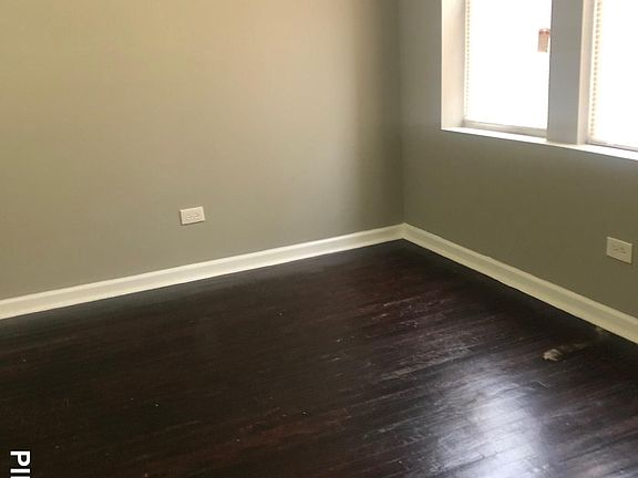 5th image of 8120 S Ingleside Ave #3