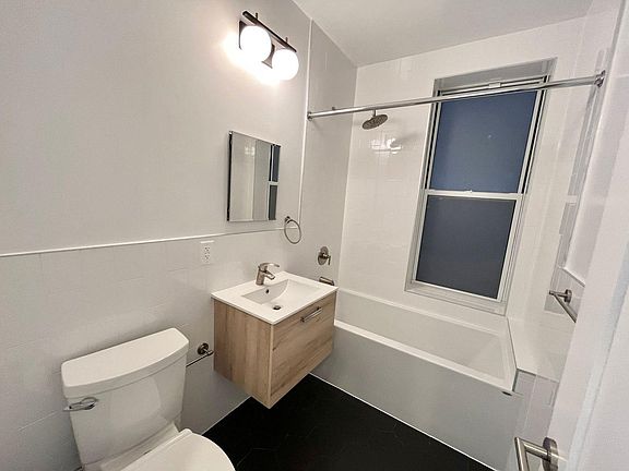 3rd image of 329 E 12th St APT 8