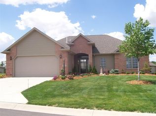 555 Truxton Ct, Bluffton, IN 46714