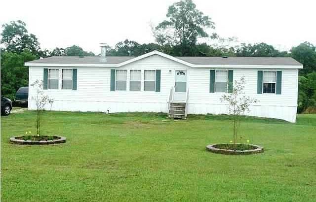 2nd image of 32350 Tuck Ln