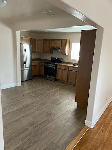 3010 Sacramento Ave — Photo 4