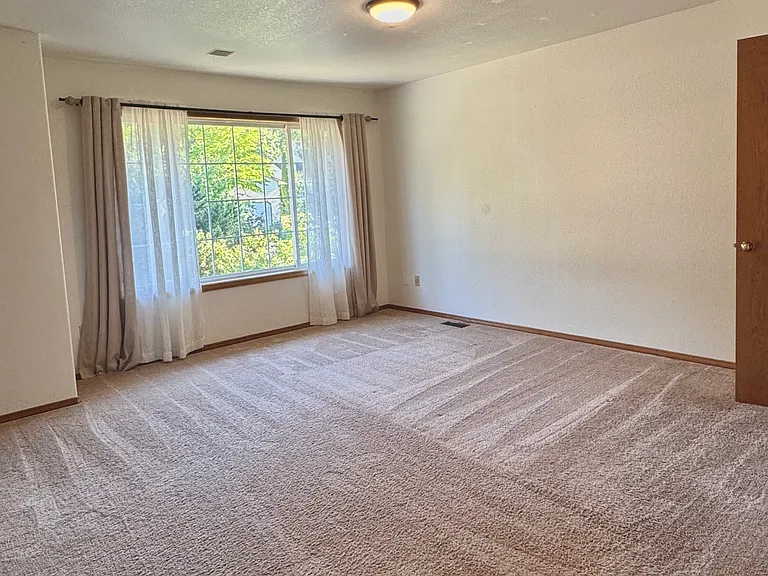 Oversized Primary Suite