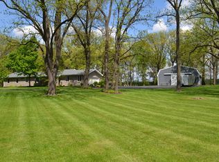 35701 S Ohlhues Rd, Custer Park, IL 60481