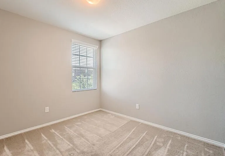 13927 Laurel Br — Photo 21